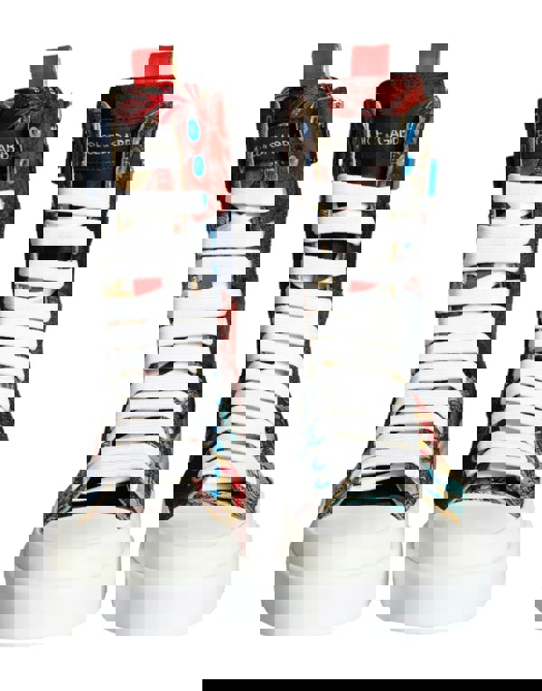 178065425.jpg