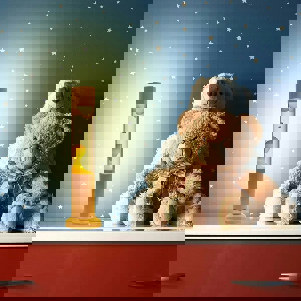 Nova Baby Yellow Liquid & Orange Wax