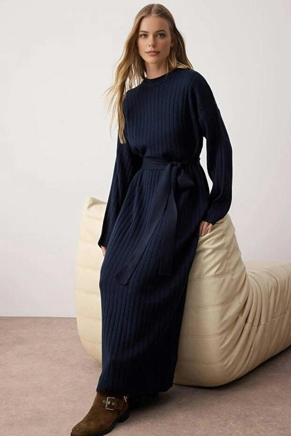 WOVCOR Ribbed Knitted Dress with Belt Detail