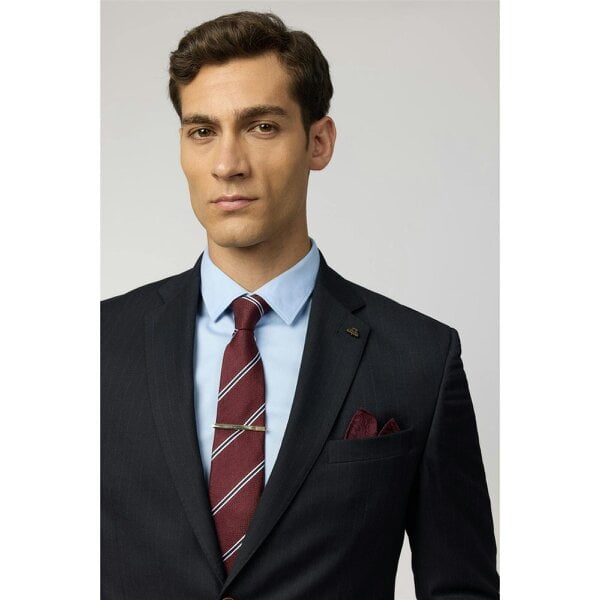 Antique Rogue Burgundy Textured Stripe Tie