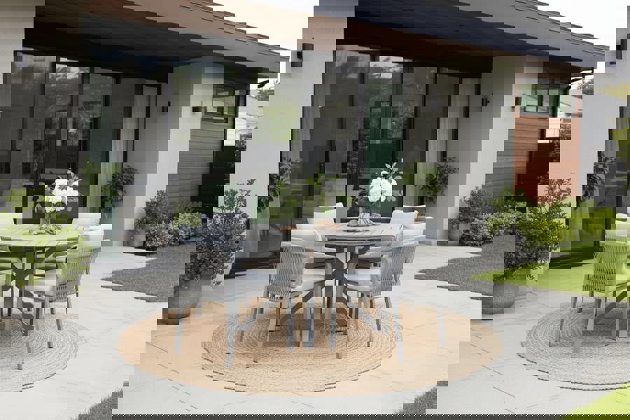 Garden Impressions Edison Natural - Four Seater Round Dining Suite with Monti Chairs