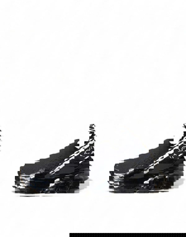 154093876.jpg