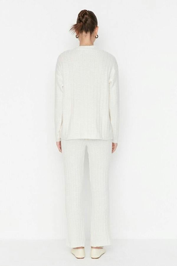 WOVCOR 2-Piece Loose Fit Soft Texture Knit Top & Pants Set