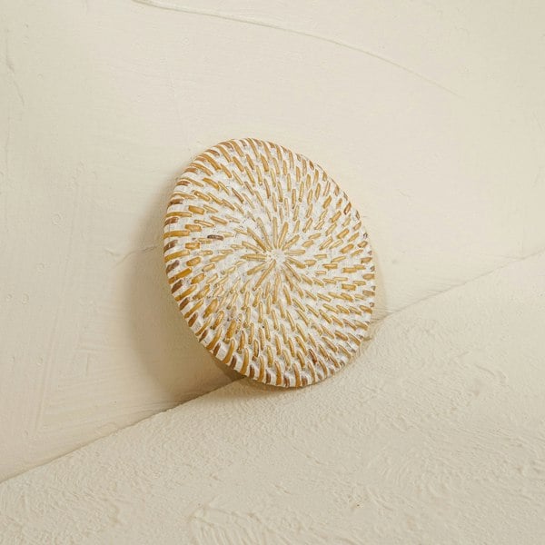 Woven white wash rattan coaster round handwoven wicker drinks table mat