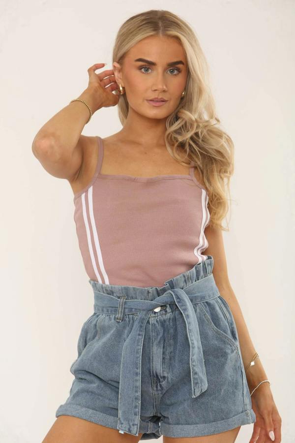 Elaina Fashion High-Waisted Belted Denim Shorts – Light Wash