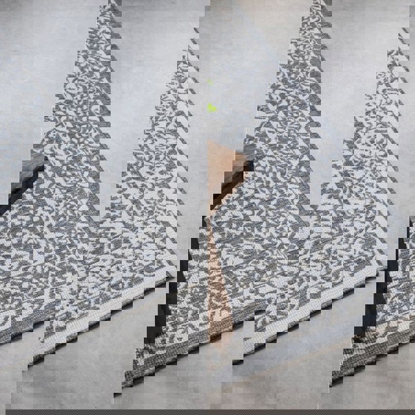 Meekly Indoor & Outdoor Reversible Grey Rug