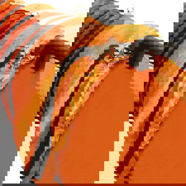 MAXBLAST Dust Extractor 300mm 550W with 12m Duct