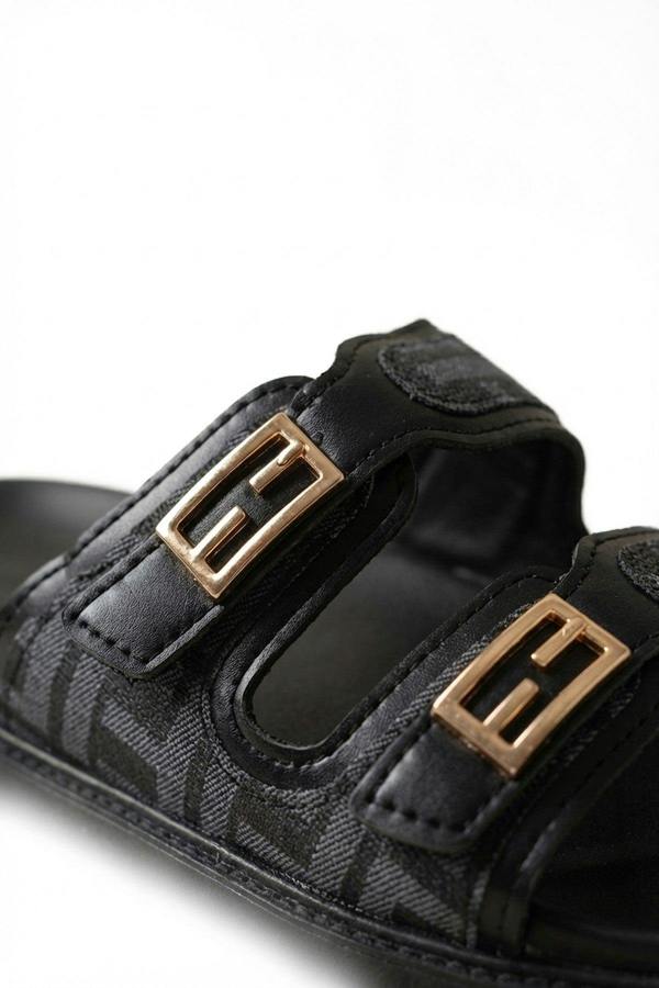 Willow Patterned Buckle Sandals - White_wb