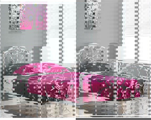 Comfy Living Carrie Metal Bed Frame - Contemporary Style for Sophisticated Bedrooms