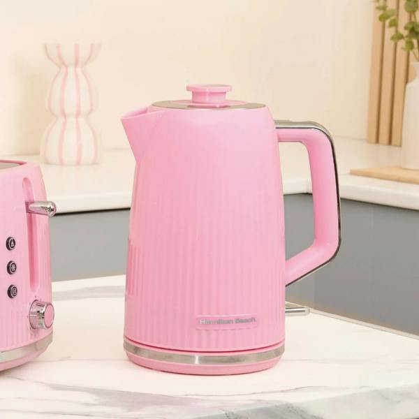 Hamilton Beach Miami Kettle & Toaster Set Flamingo Pink - Hamilton Beach UK