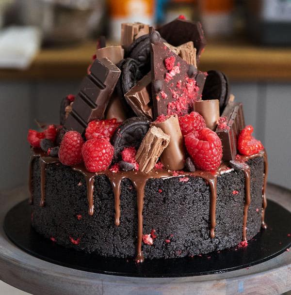 Pleese Vanilla, raspberry & chocolate hazelnut swirl