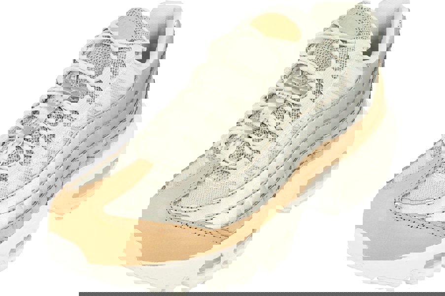 Nike Womens Air Max 95 Se PRM Ah8697  002 - Pure Platinum Metallic Silver 002 - Photo 0