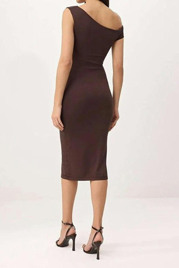 WOVCOR Bodycon Asymmetrical Neck Dropped Sleeve  Midi Knitted Dress