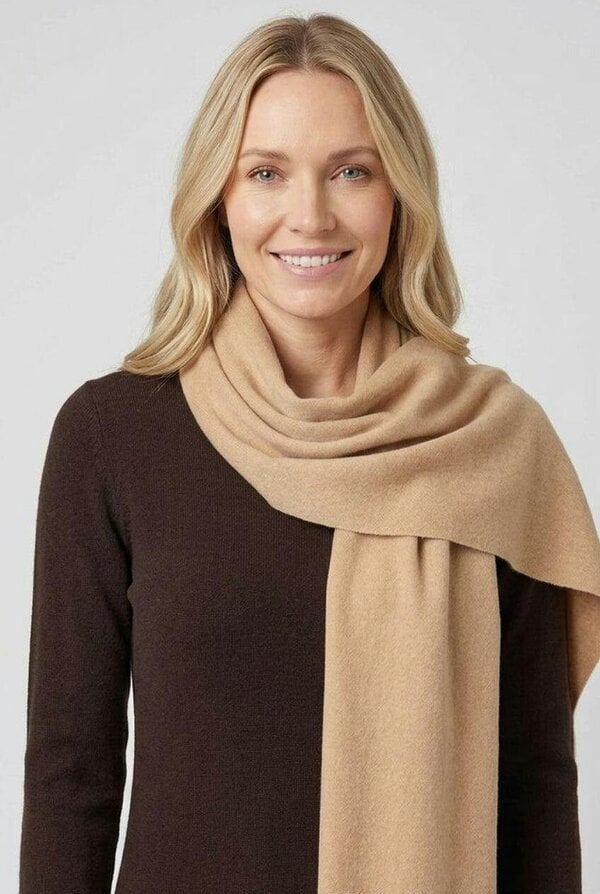 Izabel London Soft Texture Tassel Fringe Scarf