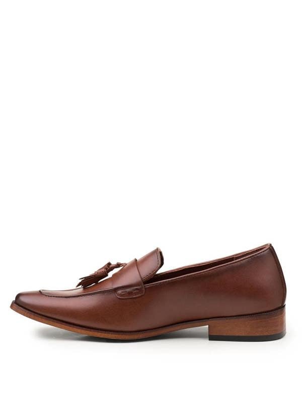 Roco Boys tan tassel loafer - Westley