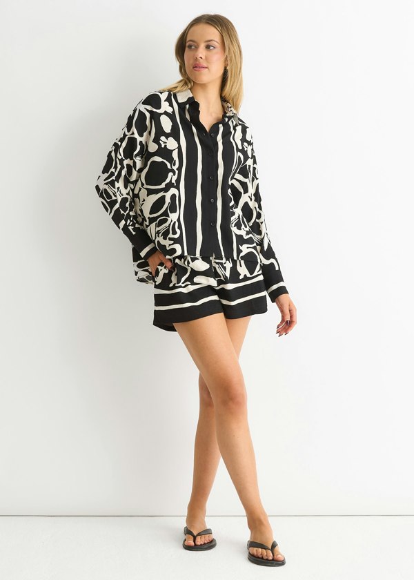 Gini London Mono Border Print Viscose Oversized Shirt