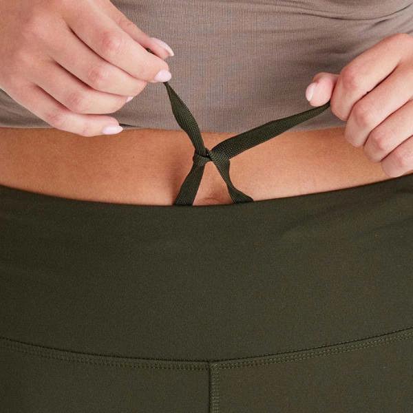 Draw cord at the waist on the Ridgeline Infinity Leggings