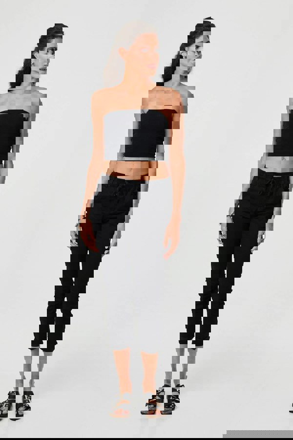 Black | High Waist Skinny Cropped Trousers
