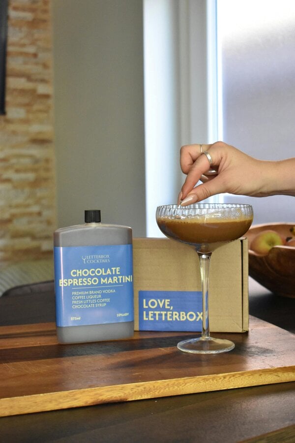Letterbox Cocktails Chocolate Espresso Martini Mini - Premium Letterbox Cocktail Gift (100ml)