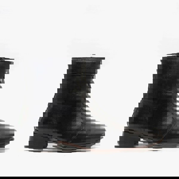 1583139754-01972400.jpg
