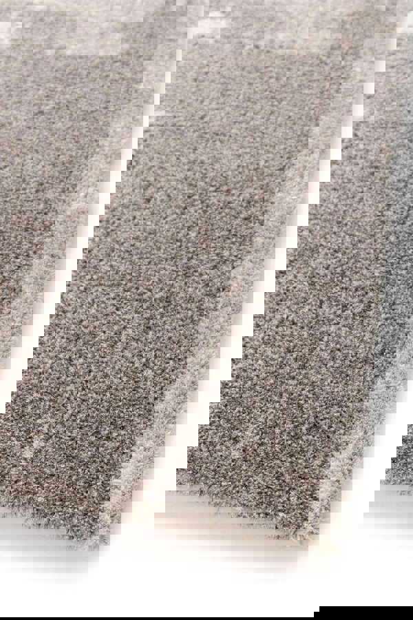 Pure Cream Rug – Soft 3D Texture Abstract Design