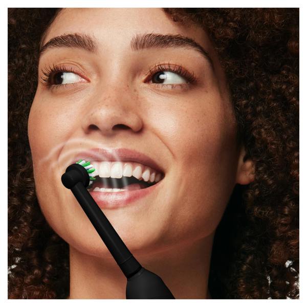 Oral-B Pro Series 1 680 Cross Action Electric Toothbrush - Black with Striking Design Carry Case