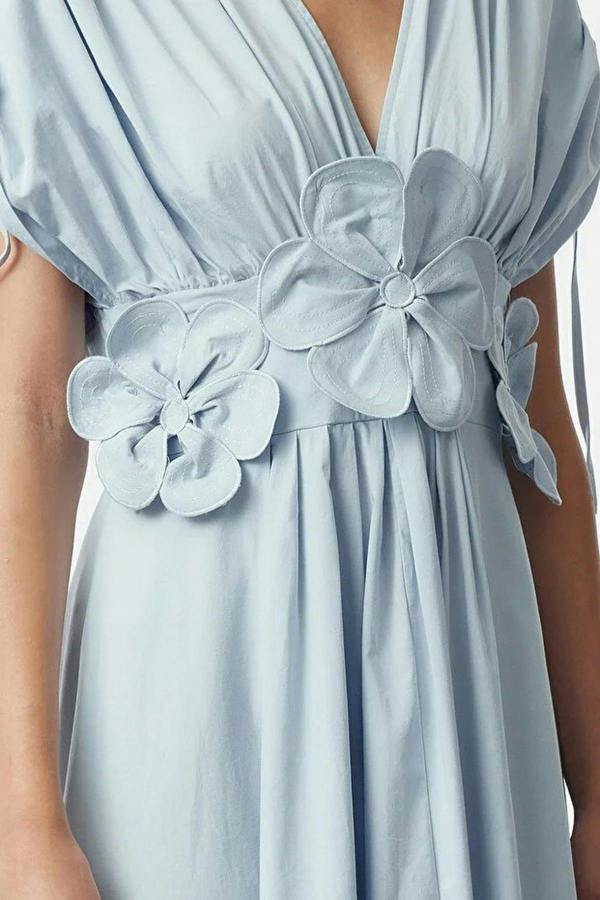 WOVCOR Floral Applique Detail V-Neck Gathered Maxi Woven Dress