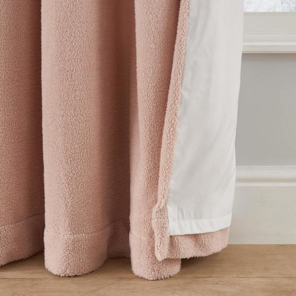 Smart Living Teddy Fleece Eyelet Curtain - Blush