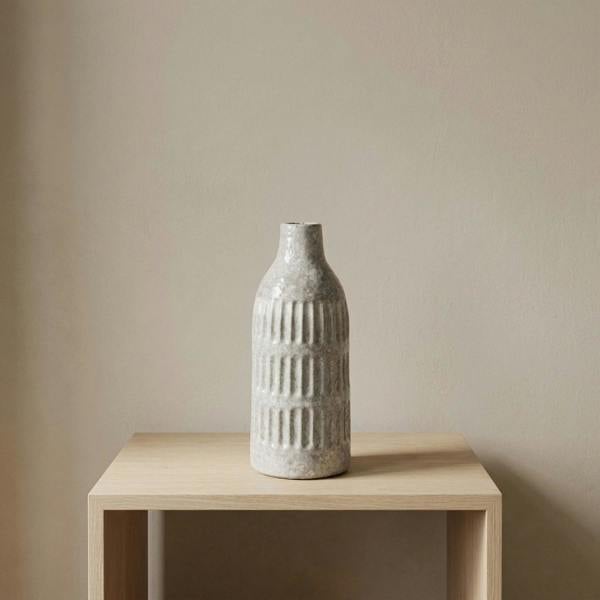 Garden Greatness Minimalist Slim Natural Tone Vase