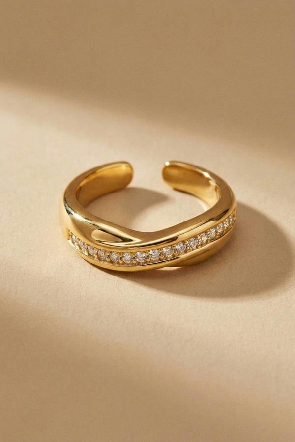ARIIRA Fenella Wavy Band Crystal Embellished Ring