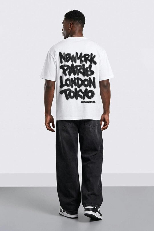 London Attitude Oversized Heavyweight City Graffiti Graphic T-Shirt in White