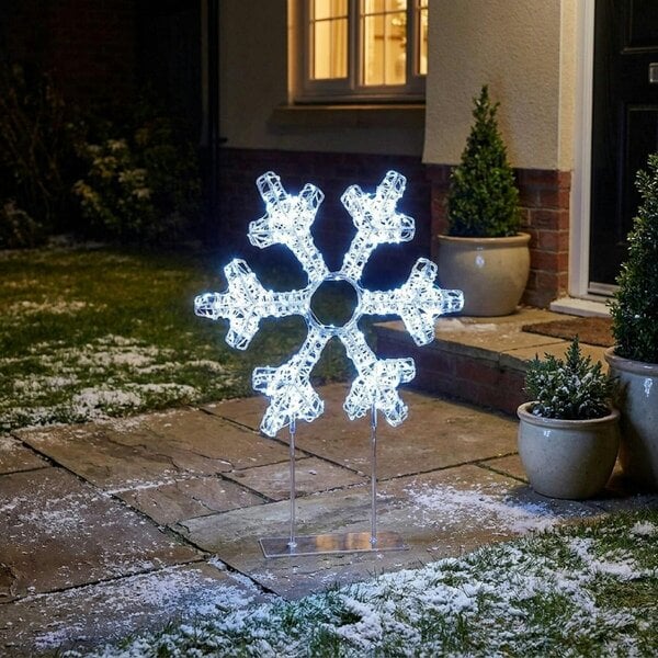 Garden Greatness Silver Twinkling LED Table Top Snowflake