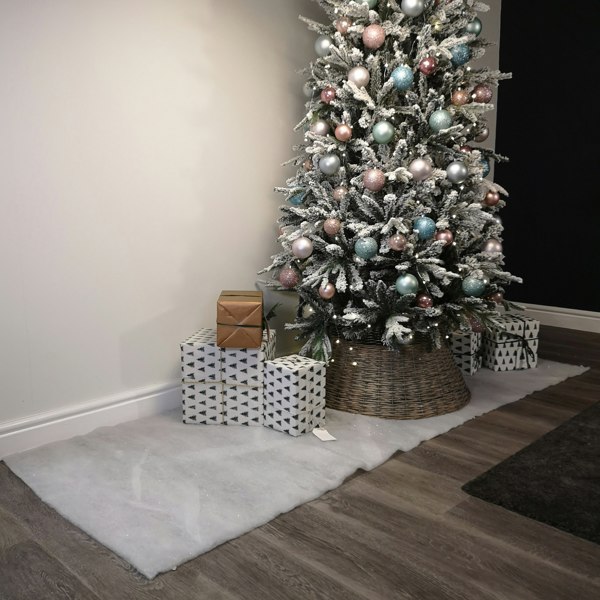 Samuel Alexander 2.4m x 90cm Soft White Glitter Artificial Fake Snow Blanket Christmas Decoration