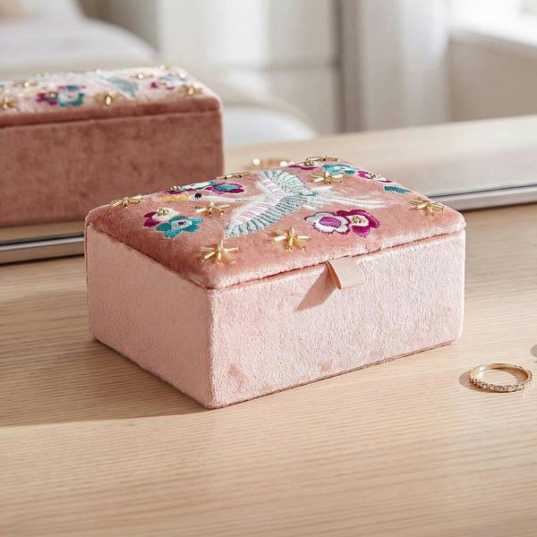 Pia Wings of Fortune Blush Velvet Jewellery Box