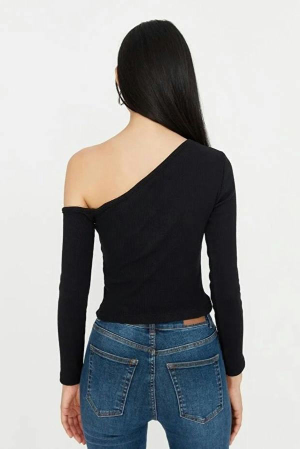 WOVCOR Fitted Asymmetric Collar Ribbed Knit Blouse