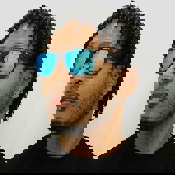 Ray-Ban Sunglasses Justin 4165 622/55 Rubber Black Blue Mirror