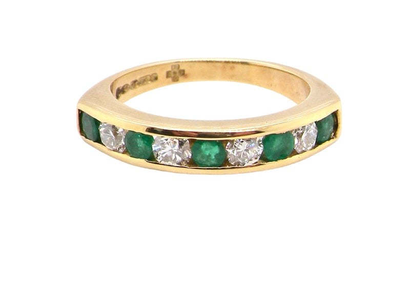 emerald and diamond eternity ring