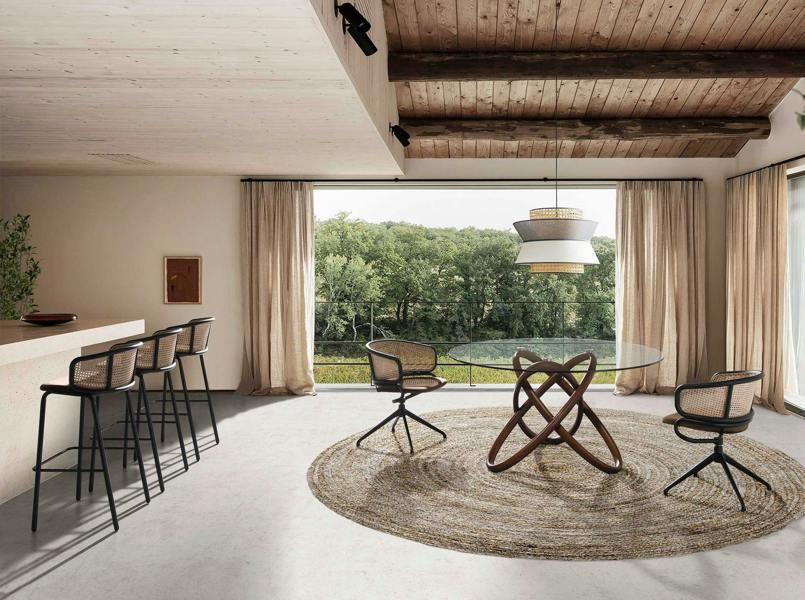 Angel Cerdá Rattan and Brown Velvet Swivel Chair 4129