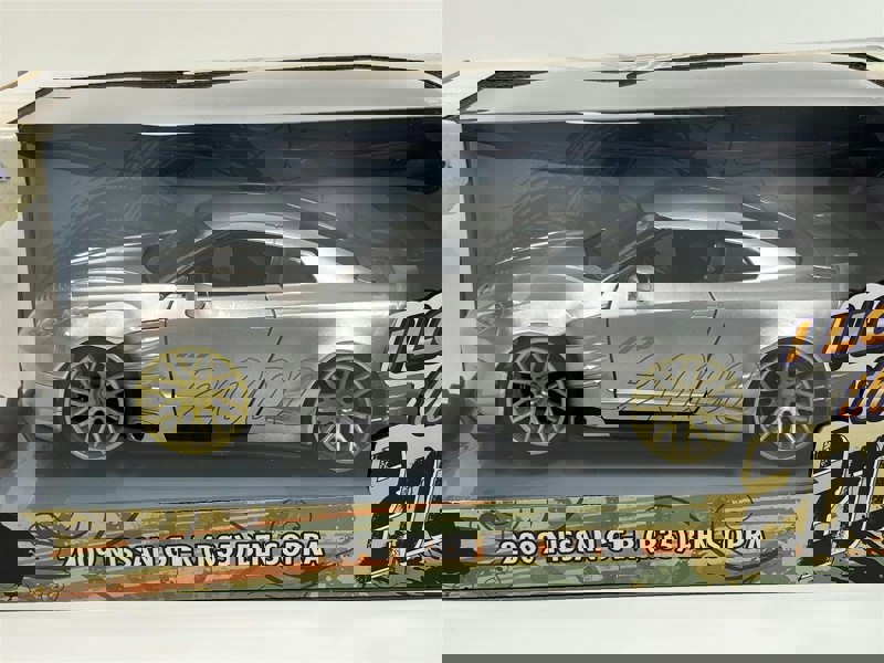 Jada 2009 Nissan GT-R R35 Ben Sopra I Love the 00s 1:24 Scale 31377