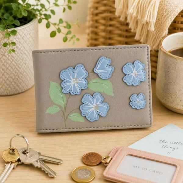 Mala Leather Sakura Japanese Flower RFID Leather ID & Card Holder