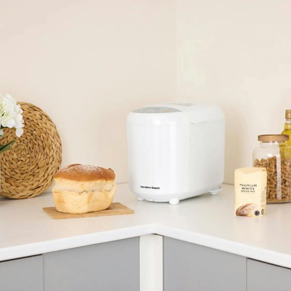Hamilton Beach Essential QuickBake 19-in-1 Automatic Bread Maker