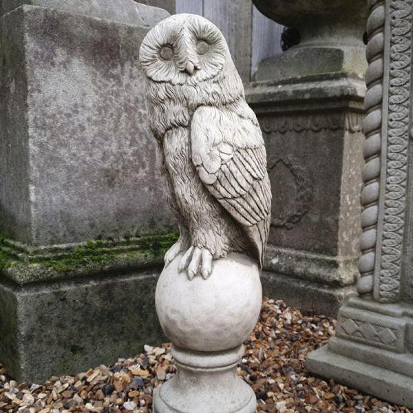 Stone Cast 'Barn Owl B' Ornament