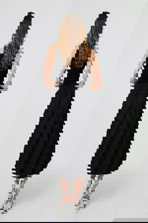 Black | High Waist Elasticated Midi Bubble Skirt
