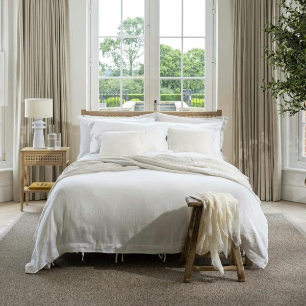 White French Linen Bed Sets close-up detail 4 | Soak and Sleep