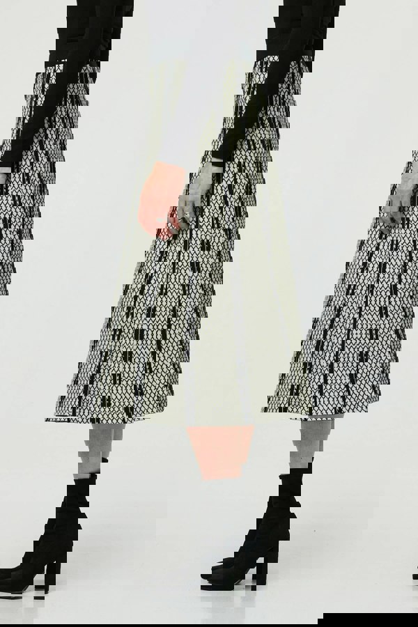 Black | Geo Print A-Line Pleated Midi Skirt
