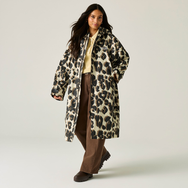 Regatta Unisex Adult Leopard Print Changing Robe - Multicoloured