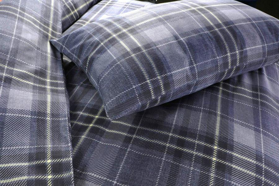 Wesley Indigo Duvet Cover Set