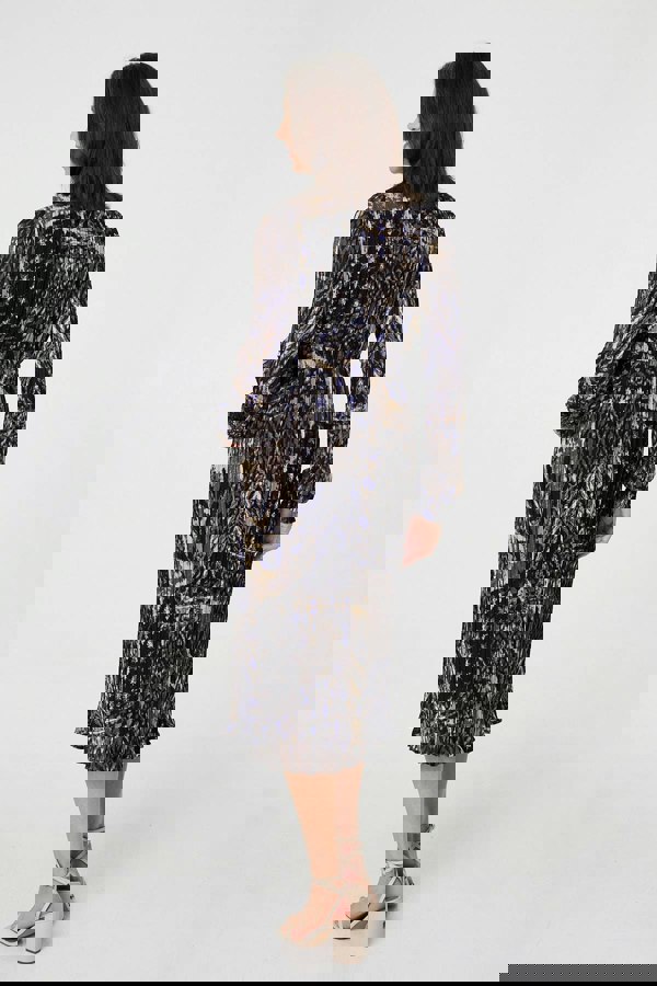 Black | Printed Shirred Waist Midi Wrap Dress
