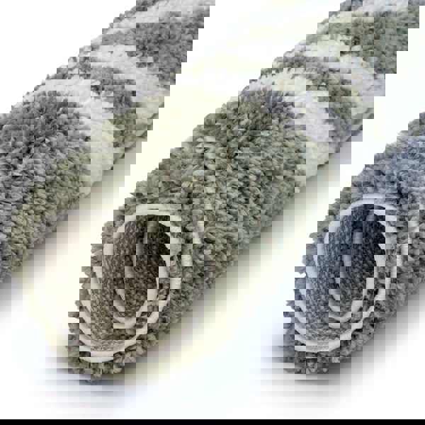 Moodi Shaggy Green rug, scandinavian design, soft pile | THE RUGS