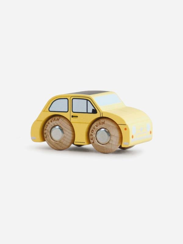 TOYS6020_YELLOW_1